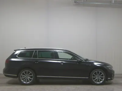 Brugt VW Passat R-line 200 HK (147 kW) 2022 Sort Stationcar