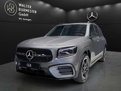Grau Gebraucht 2025 Mercedes GLB200 AMG SUV | 47.980 € (Teuer)