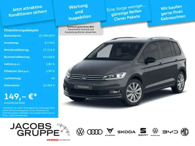 Gebraucht VW Touran Comfortline 150 PS (110 kW) 2025 Grau Van / Kleinbus