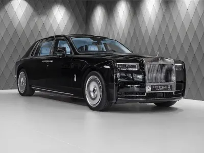 Neu Rolls Royce Phantom 571 PS (419 kW) 2026 Schwarz Limousine