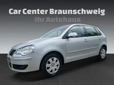 Gebraucht VW Polo Comfortline 80 PS (58 kW) 2009 Silber Kleinwagen