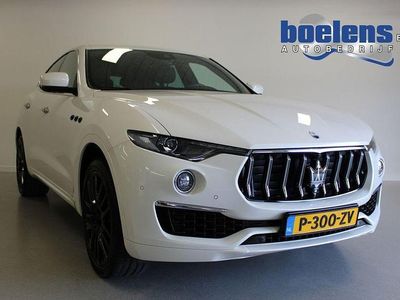 Gebraucht Maserati Levante 330 PS (242 kW) 2022 Weiß SUV