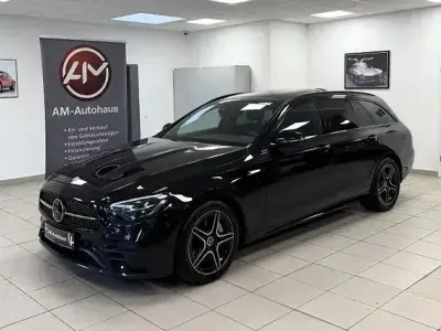 Używany Mercedes E300 AMG 320 KM (235 kW) 2022 Czarny Sedan/Limuzyna