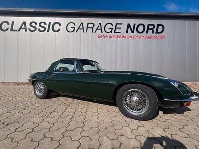Occasion Jaguar E-Type 241 ch (177 kW) 1974 Vert Cabriolet