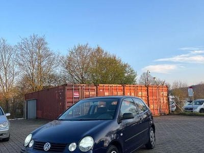 Gebraucht VW Polo Basis 54 PS (39 kW) 2002 Blau Limousine