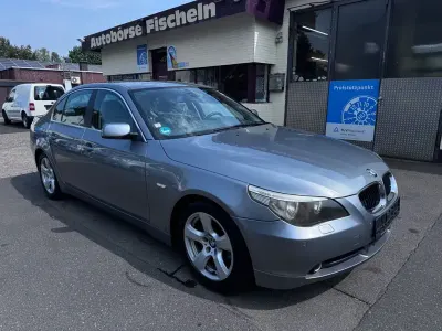 Gebraucht BMW 523 177 PS (130 kW) 2005 Grau Limousine