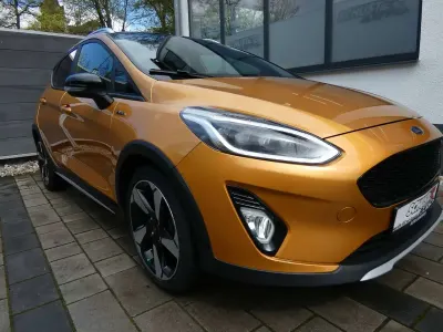Gebraucht Ford Fiesta Active 125 PS (91 kW) 2018 Sikagelb metallic Kleinwagen