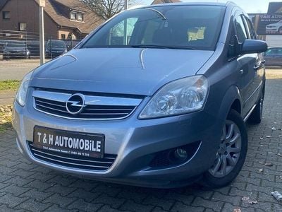 Gebraucht Opel Zafira Edition 94 PS (69 kW) 2008 Silber Van / Kleinbus