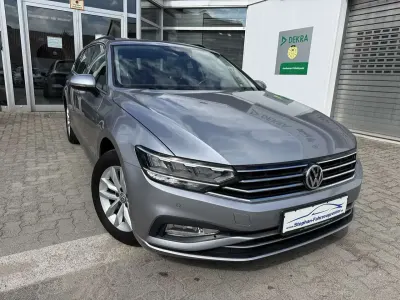 Gebraucht VW Passat Comfortline 150 PS (110 kW) 2020 Pyritsilber metallic Kombi