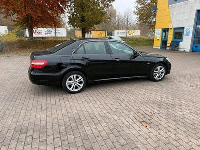 Mercedes E220