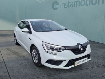 Gebraucht Renault Mégane IV Life 116 PS (85 kW) 2019 Weiß Limousine