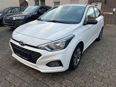 Occasion Hyundai i20 Advantage 101 PK (74 kW) 2020 Wit Sedan