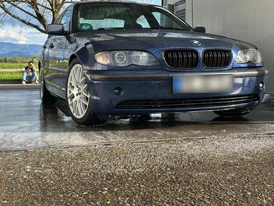 Usata BMW 325 Basis 192 CV (141 kW) 2003 Blu Berlina