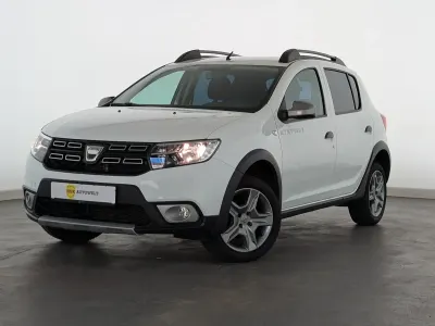 Gebraucht Dacia Sandero Stepway 73 PS (53 kW) 2019 Weiß Kleinwagen
