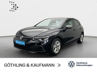 Gebraucht VW Golf VIII Life 131 PS (96 kW) 2023 Deep black perleffekt Limousine