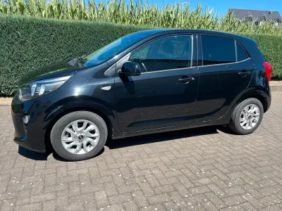 Gebraucht Kia Picanto 67 PS (49 kW) 2020 Schwarz Kleinwagen