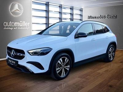 Weiß Gebraucht 2024 Mercedes GLA220 Night SUV | 43.660 € (Fairer Preis)