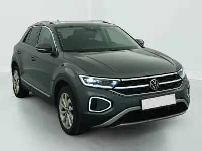 Gebraucht VW T-Roc Style 150 PS (110 kW) 2022 Gris indium SUV