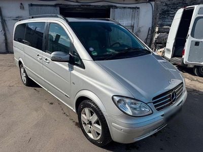 Gebraucht Mercedes Viano 258 PS (189 kW) 2008 Silber Van / Kleinbus