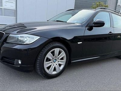Begagnad BMW 318 Sport Line 143 HK (105 kW) 2009 Svart Sedan