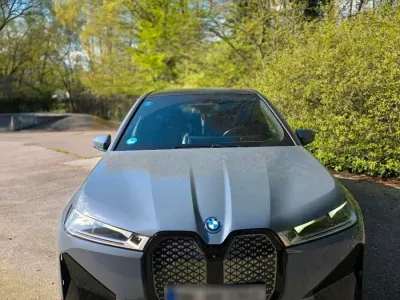 Gebraucht BMW iX 384 kW (523 PS) 2023 Grau SUV
