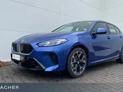 Usata BMW 120 Efficient Dynamics 163 CV (119 kW) 2025 Blu Utilitaria