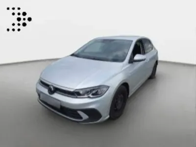 Gebraucht VW Polo Life 95 PS (69 kW) 2023 Silber Kleinwagen
