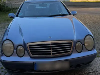 Gebraucht Mercedes CLK200 163 PS (119 kW) 2001 Blau Coupé