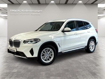 Gebraucht BMW X3 Sport Line 184 PS (135 kW) 2023 Weiß SUV
