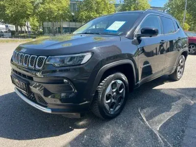 Gebraucht Jeep Compass Limited 150 PS (110 kW) 2021 Schwarz SUV