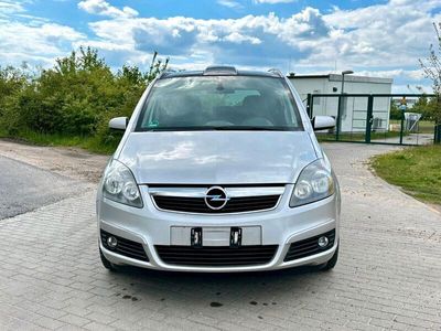 gebraucht Opel Zafira 1,8 Benziner 7-Sitzer