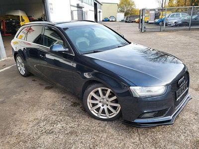 Blau Gebraucht 2013 Audi A4 Ambiente Kombi | 9.900 € (Etwas zu teuer)