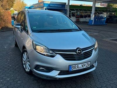 Gebraucht Opel Zafira Innovation 170 PS (125 kW) 2018 Grau Van / Kleinbus