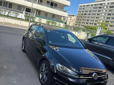 Usata VW Golf VII R-line 150 CV (110 kW) 2014 Nero Berlina