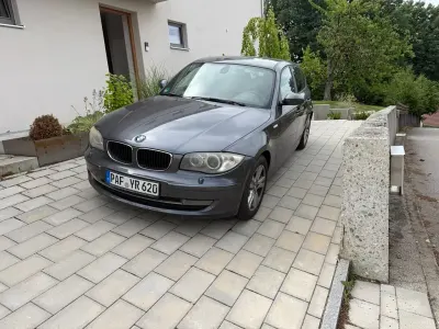 Gebraucht BMW 118 143 PS (105 kW) 2008 Grau Kleinwagen