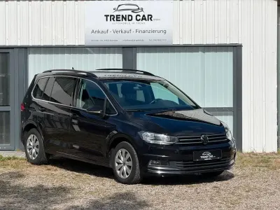 Gebraucht VW Touran 150 PS (110 kW) 2023 Schwarz Van / Kleinbus