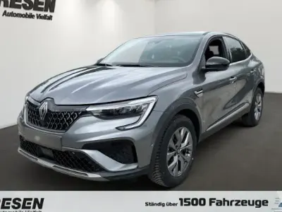 Neu Renault Arkana Techno 140 PS (102 kW) 2025 Grau SUV