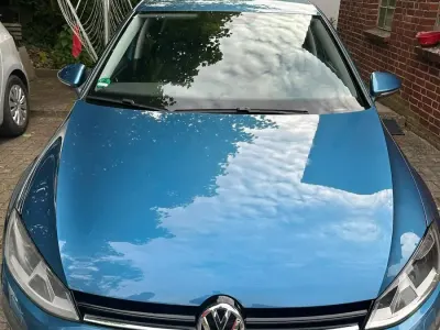 Gebraucht VW Golf VII 105 PS (77 kW) 2013 Blau Kleinwagen