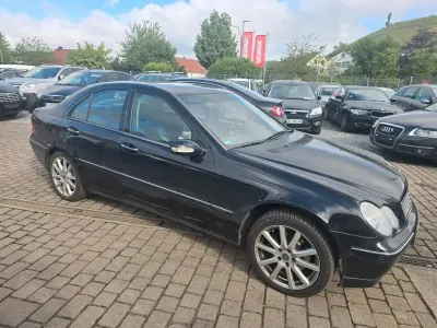 Gebraucht Mercedes C320 Elegance 218 PS (160 kW) 2001 Schwarz Limousine