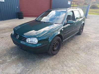 Grün Gebraucht 2003 VW Golf IV Comfortline Kombi | 1.400 € (Guter Preis)