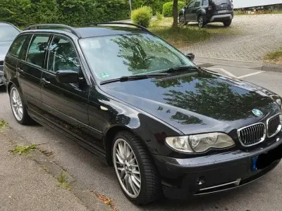 Gebraucht BMW 330 Sport Line 231 PS (169 kW) 2004 Schwarz Kombi