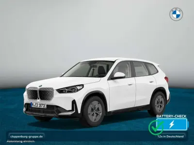 Gebraucht BMW iX1 Sport Line 230 kW (313 PS) 2023 Weiß SUV