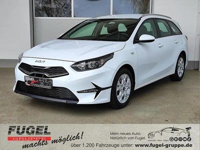 Gebraucht Kia Ceed Sportswagon Play 101 PS (74 kW) 2024 Weiß Kombi