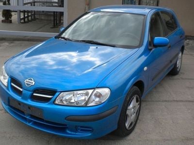 Nissan Almera