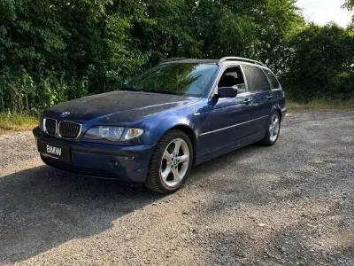Gebraucht BMW 318 143 PS (105 kW) 2004 Blau Kombi
