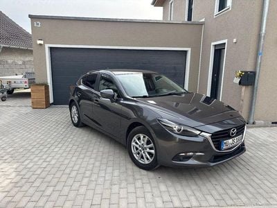 Gebraucht Mazda 3 Exclusive-Line 120 PS (88 kW) 2017 Grau Limousine