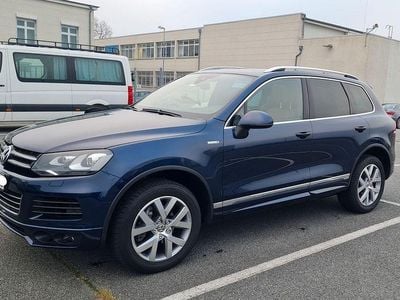 Gebraucht VW Touareg Edition 245 PS (180 kW) 2014 Blau SUV