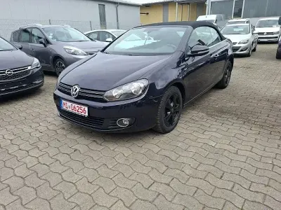 Gebraucht VW Golf Cabriolet Life 105 PS (77 kW) 2013 Violett Cabrio