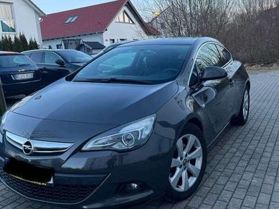Opel Astra GTC