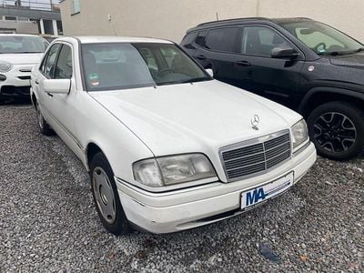 Mercedes C180